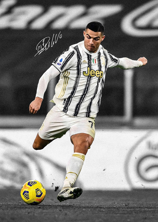 Cristiano Ronaldo: Juventus Striker